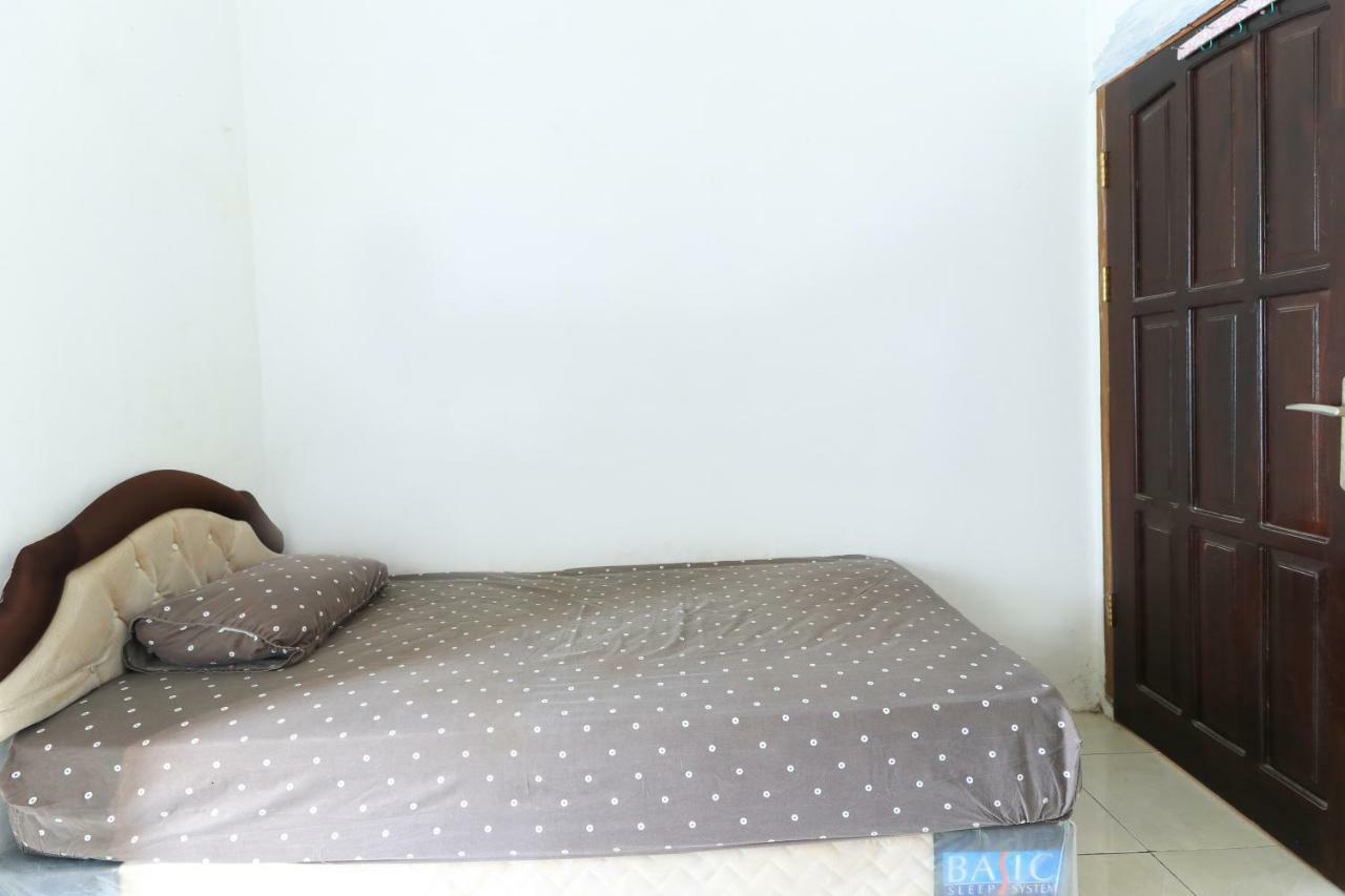 Sentosa76 Guest House Balikpapan  Bagian luar foto