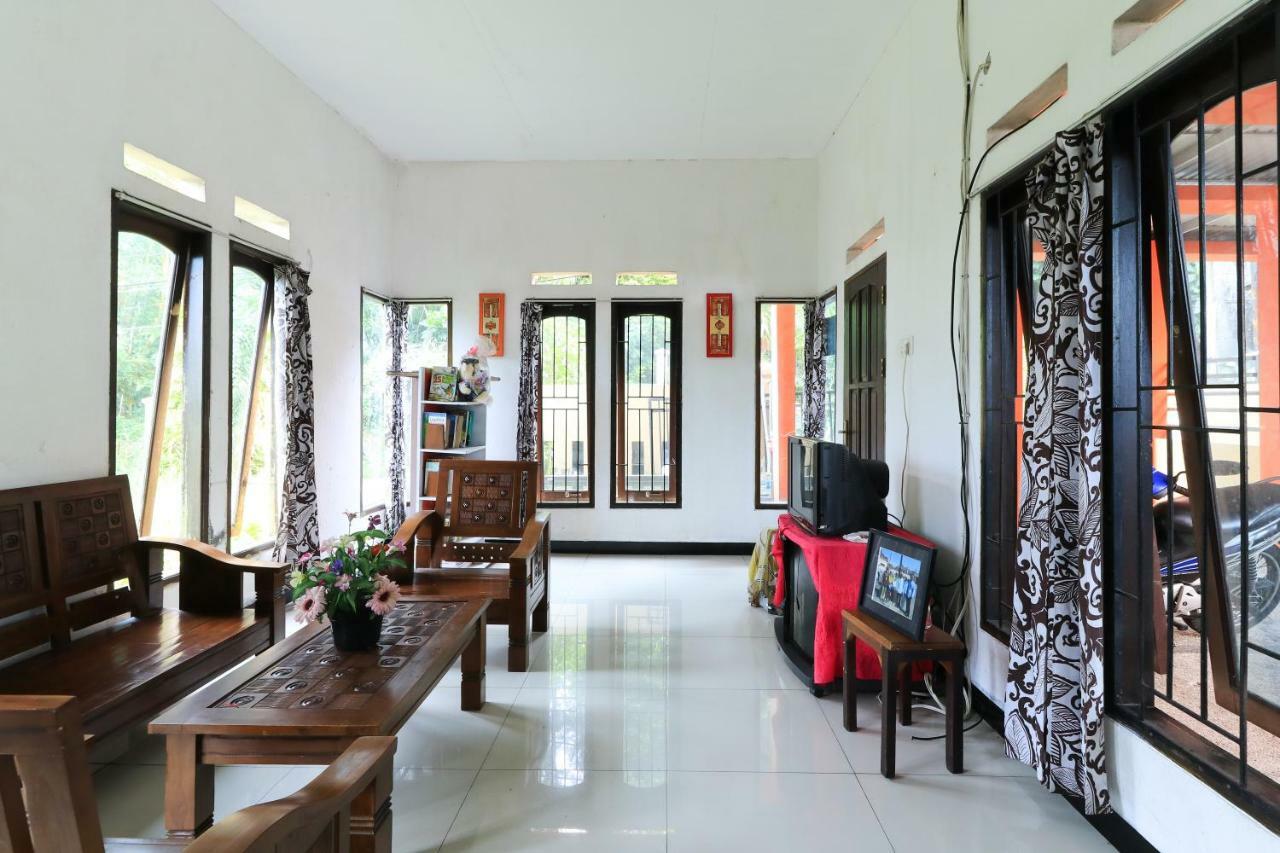 Sentosa76 Guest House Balikpapan  Bagian luar foto